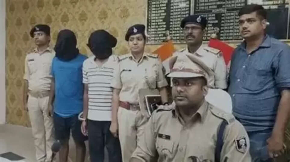 10.93 लाख रुपये हड़पने के मामले में साइबर क्राइम थाने की पुलिस ने पकड़ा