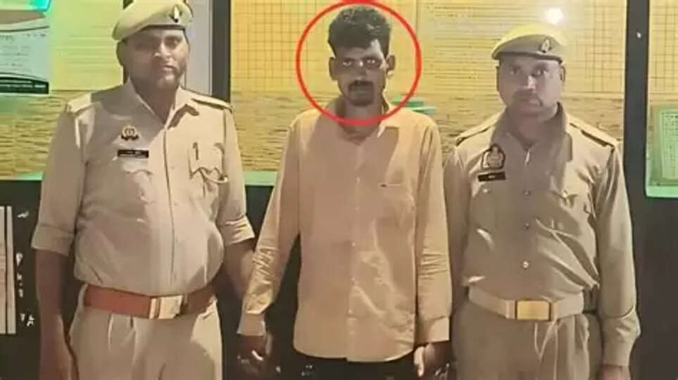 रेप में नाकाम होने पर मासूम बच्ची की हत्या करने वाले का एनकाउंटर, पुलिस पर भी चलाई थी गोली