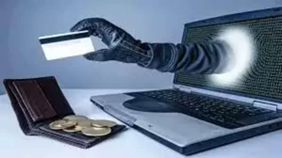 Cyber Fraud: पुराने सिक्के बेचने की चाह में गंवाए 15 लाख, रिटायर्ड अधिकारी भी बने शिकार