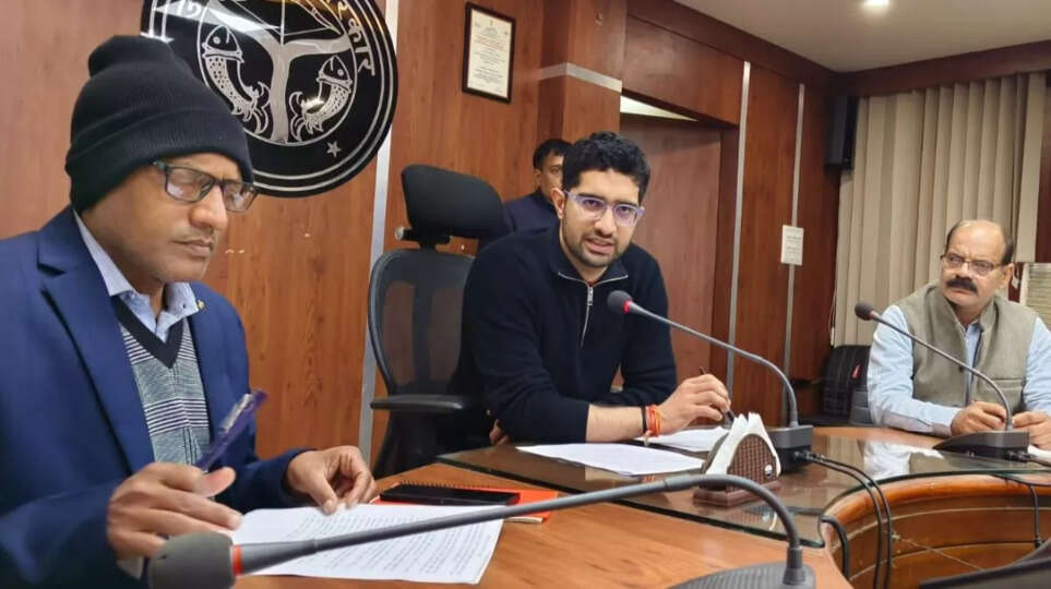 जिला प्रशासन द्वारा काशी सांसद रोजगार मेला का आयोजन किया जा रहा है